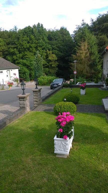 Ferienwohnung Dernbecher Saarbrücken Exteriér fotografie